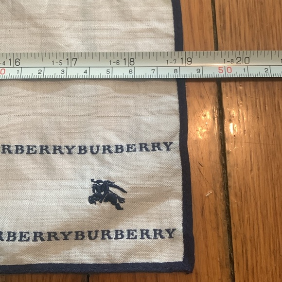 NWT Burberry scarf (navy & white) - Picture 9 of 10